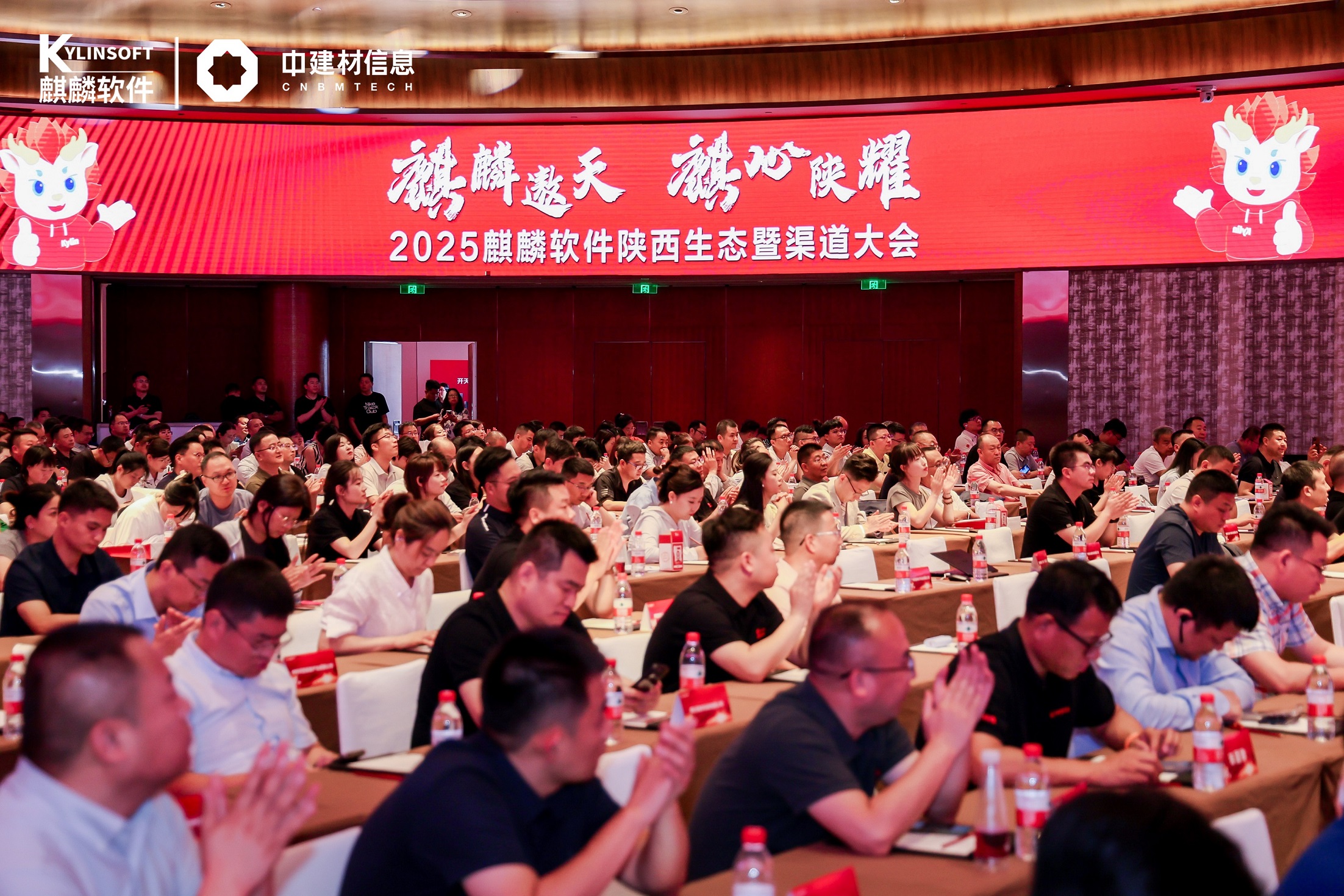 2L1A4593-opq3717628166 (1).jpg